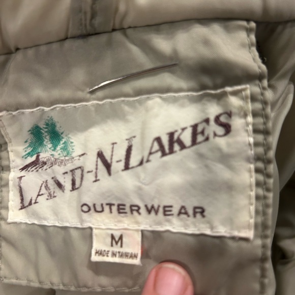 The condition of this vintage coat is IMPRESSIVE! M. - Picture 13 of 13